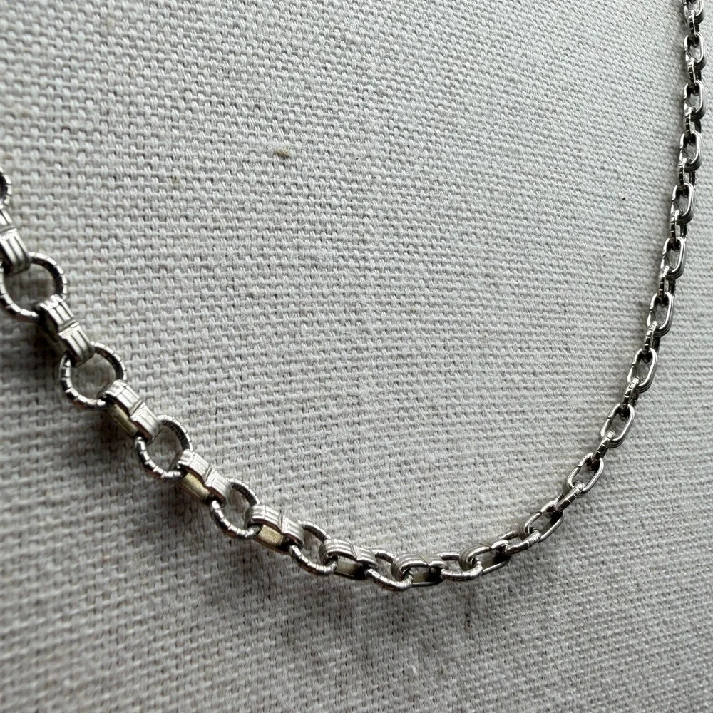 Silver Tone Textured Circle Link Chain Necklace Minimalist Statement Fashion